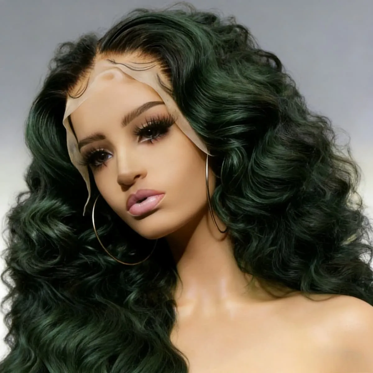 

Синтетический парик омбре зеленого цвета с черными корнями, 13x4 HD, кудрявый, с кружевной передней частью, из термостойкого волокна, для повседневного использования, вечеринок и косплея