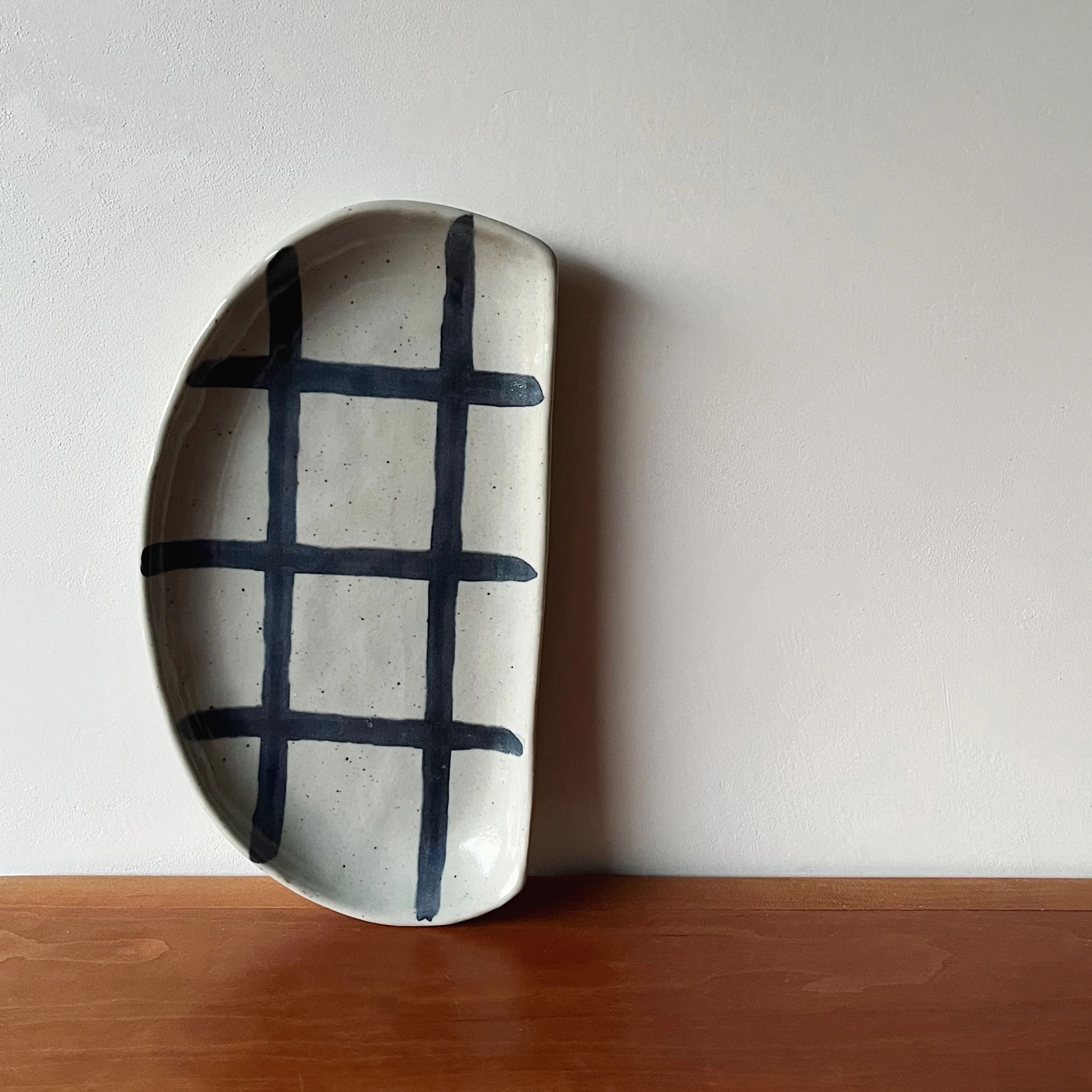 Texture Handmade Ceramic Plate Contrast Color Blue Plaid Half Moon Tableware Omakase Sushi Serving Dishes Household Fruit Plates