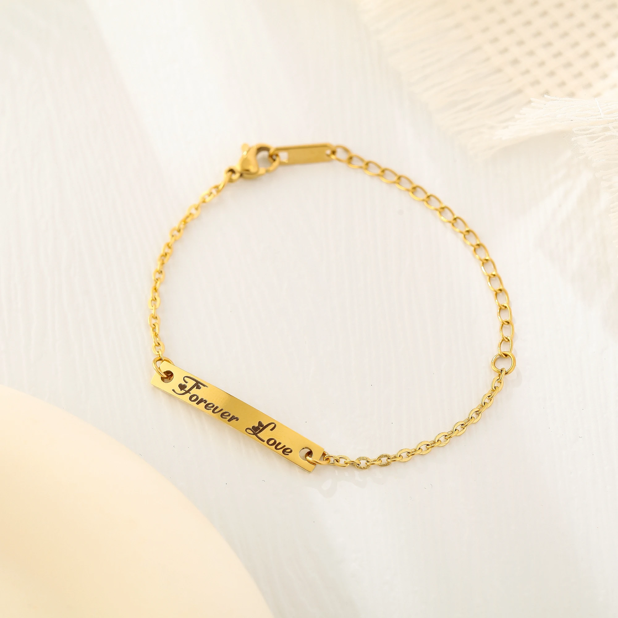 Personalized Name Bracelet For Women Engraved Custom Name Bar Text Bracelet Unique Stainless Steel Friendship Jewelry