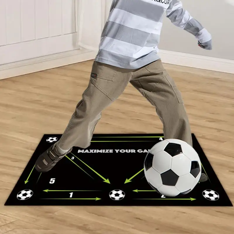 Tappetino da allenamento per il passo del calcio Tappetino da allenamento per il calcio Tappetino da allenamento push-pull Tappetino per abilità di gocciolamento di calcio Pratica di calcio in gomma