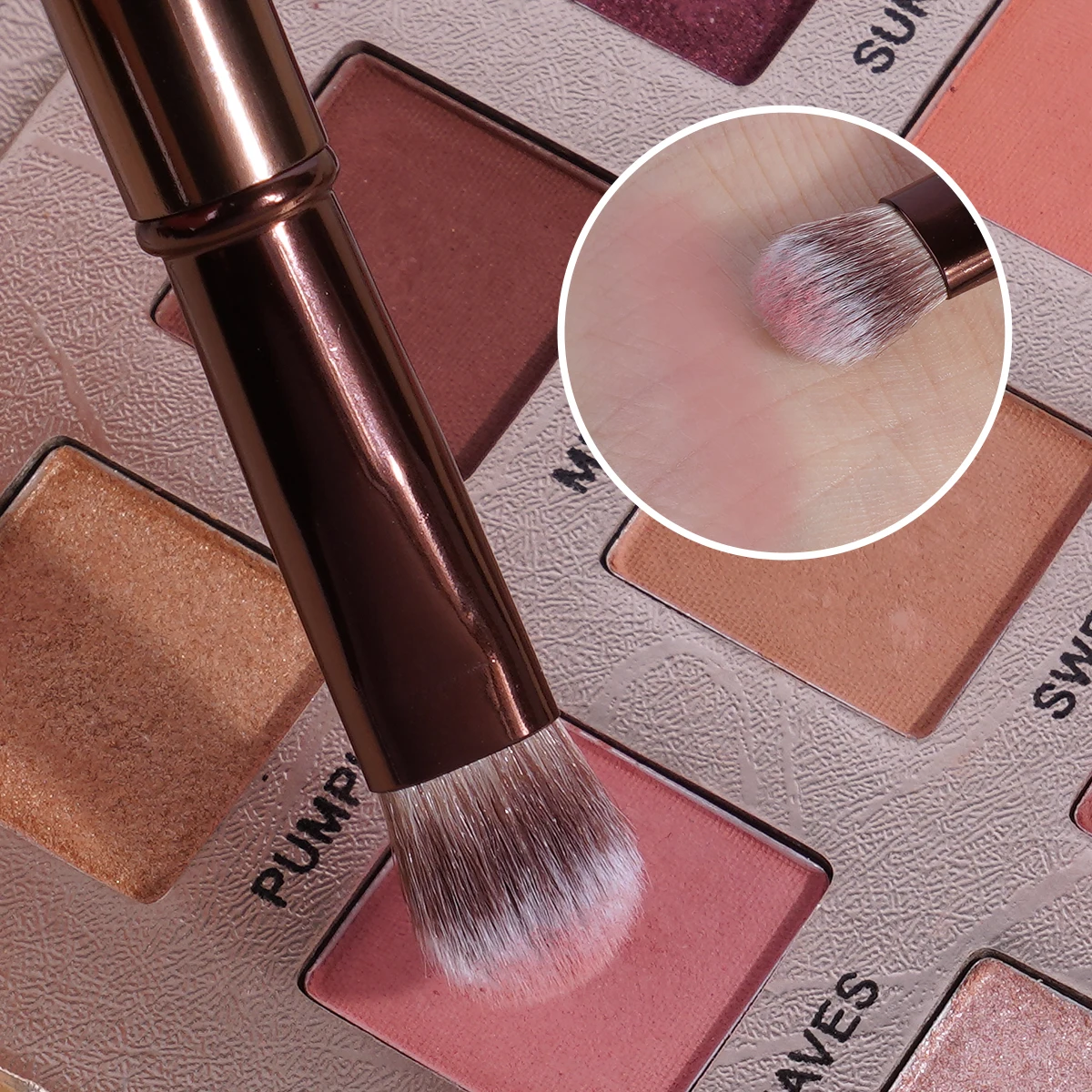 Zestaw dwustronnych pędzli do makijażu, odłączany zestaw pędzli podróżnych do konturowania i korektora, pędzel do cieni do powiek, narzędzia kosmetyczne do twarzy z pudełkiem do makijażu.