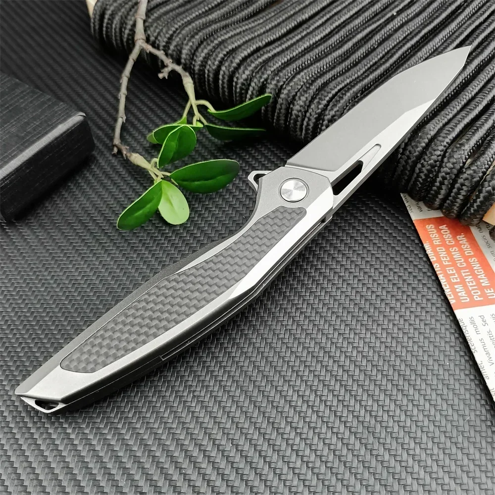 

Pocket Russian F95NL Edition Bearing Flipper Folding Knife D2 Blade 420 Steel Carbon Fiber Handle Outdoor Camping Hunting Tool