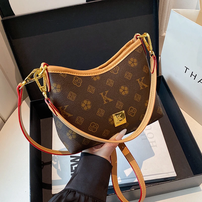 

Fashionable Women's Crossbody Bag Leather Luxury Brand Popular Classic Elegant Messenger Bag For Ladies Chic