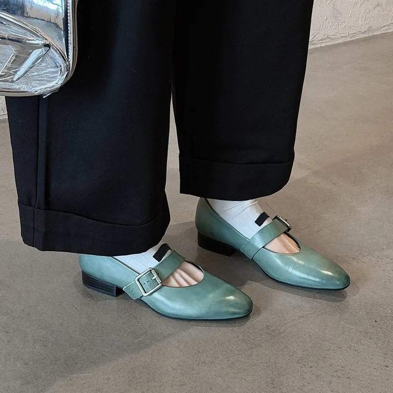 

MKKHOU Fashion Women's Shoes New High Quality Genuine Leather Shoes Round Head Belt Buckle Low Heel Mary Janes Shoes