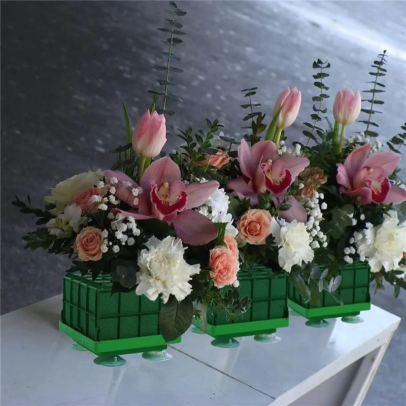 PZHI Cage Floral Foam for Flowers, 8 Pack Square Floral Foam Blocks, Flower Holder with Suction Cup, 11x11x9cm