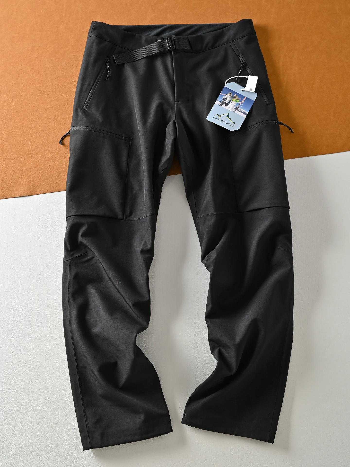 

Outdoor Men's Casual Pants Windproof Waterproof Fleece Lined Loose Straight Leg Pants for Autumn Winter