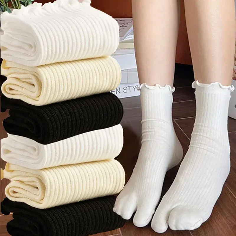 1/4Pairs Japanese Split Toe Socks Women Ruffle Wood Ear Edge Mid-tube Stockings Girls High Quality Harajuku Combed Cotton Socks