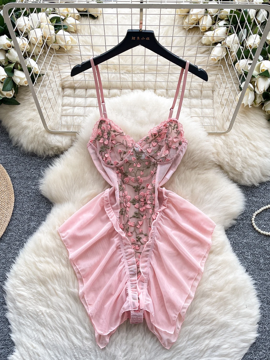 

Цельный летний женский цельный жилет с высокой талией и поясом с вышивкой и рюшами, внутренняя одежда, сексуальный жилет для поездок на работу