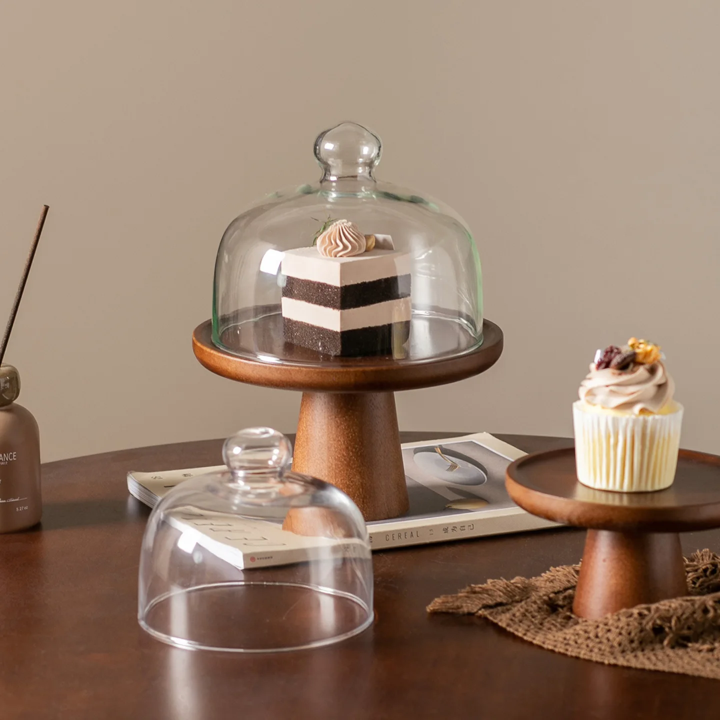 HYS retro tall acacia wood tray with glass cover household living room with lid cake plate fruit plate macaron dessert plate