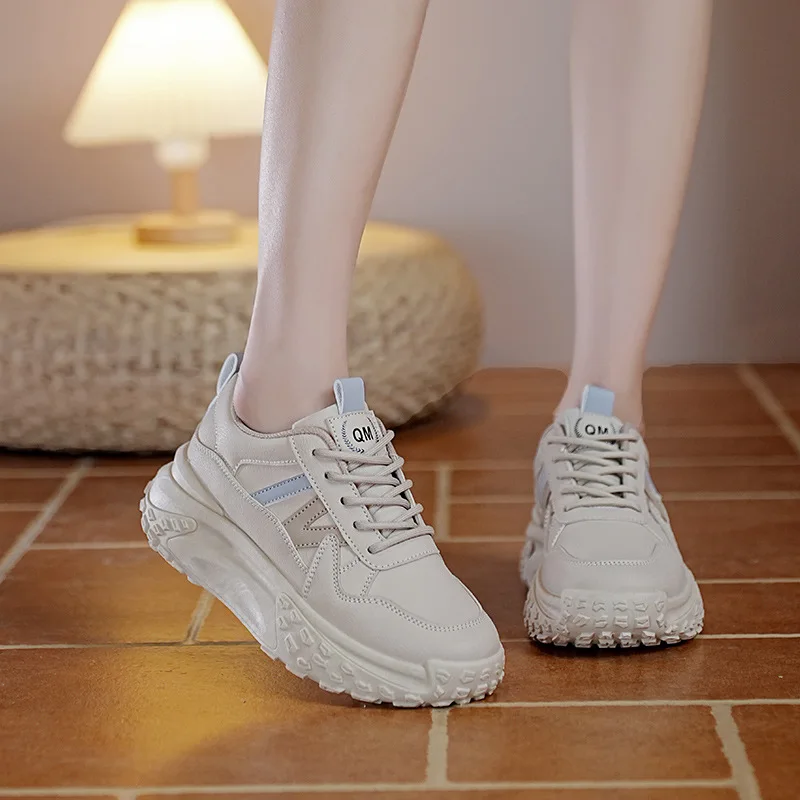 

Trendy Women's Thick-Soled Sports Shoes Versatile Breathable Spring Autumn Casual Board Shoes for Teenagers