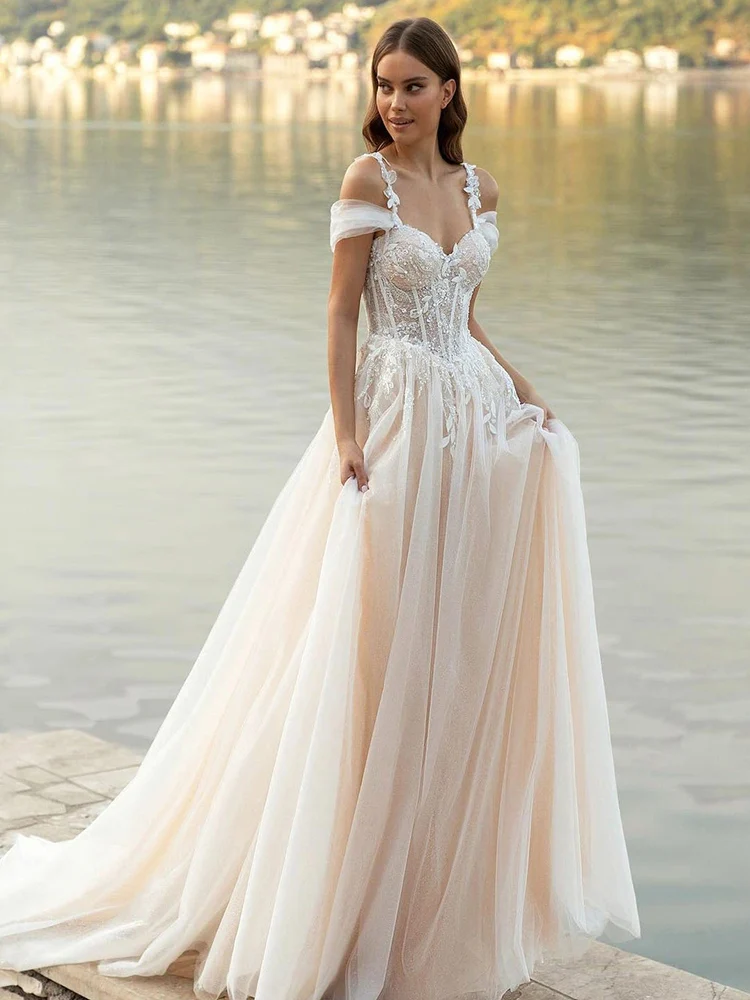 Luxuriöse arabische Dubai-Hochzeitskleider für Frauen, herzförmig, ärmellos, mit Perlen, großer Schleife, langer Zug, Brautkleid Robe De Mariée