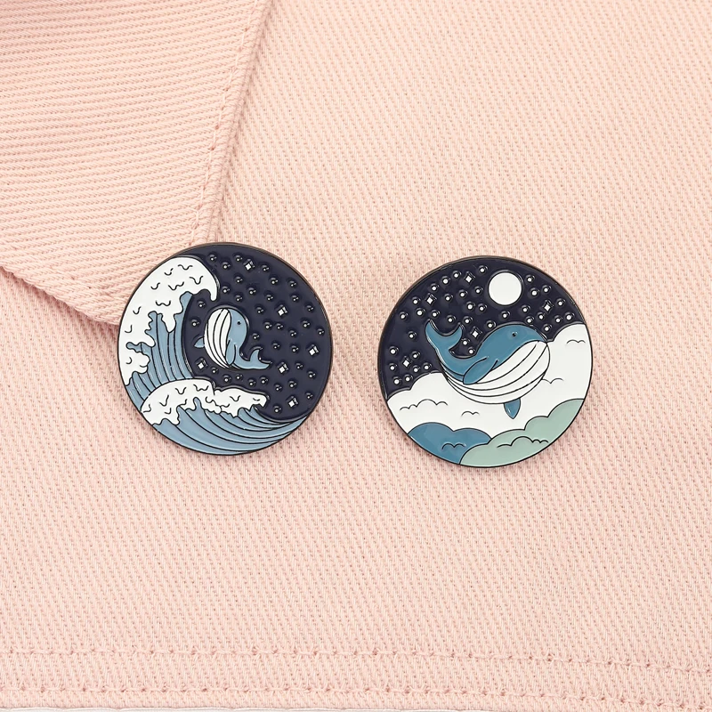Meerestier Wal Emaille Pin Ukiyo-e Stil Welle Ozean Sonnenuntergang Klassische Kunst Malerei Brosche Revers Abzeichen Schmuck Geschenke für Freund