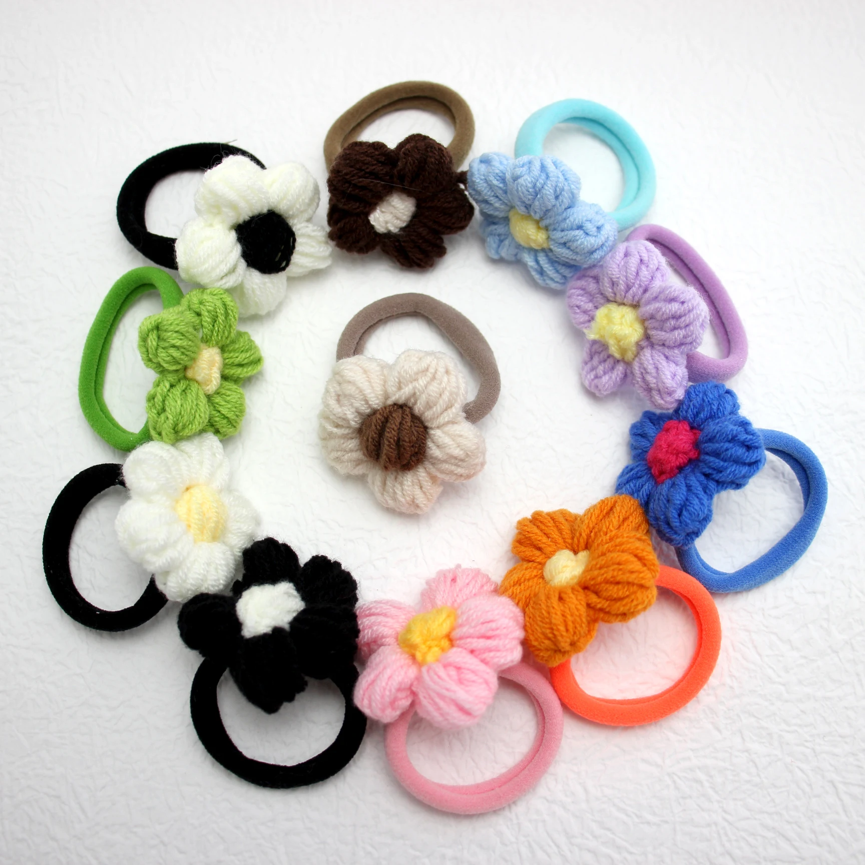 4cm Small Knitted Flower with Nylon Rubber Band Newborn Baby Girls Cute Hair Ring Ponytail Holder Hair Circle for Kid Hair Ring