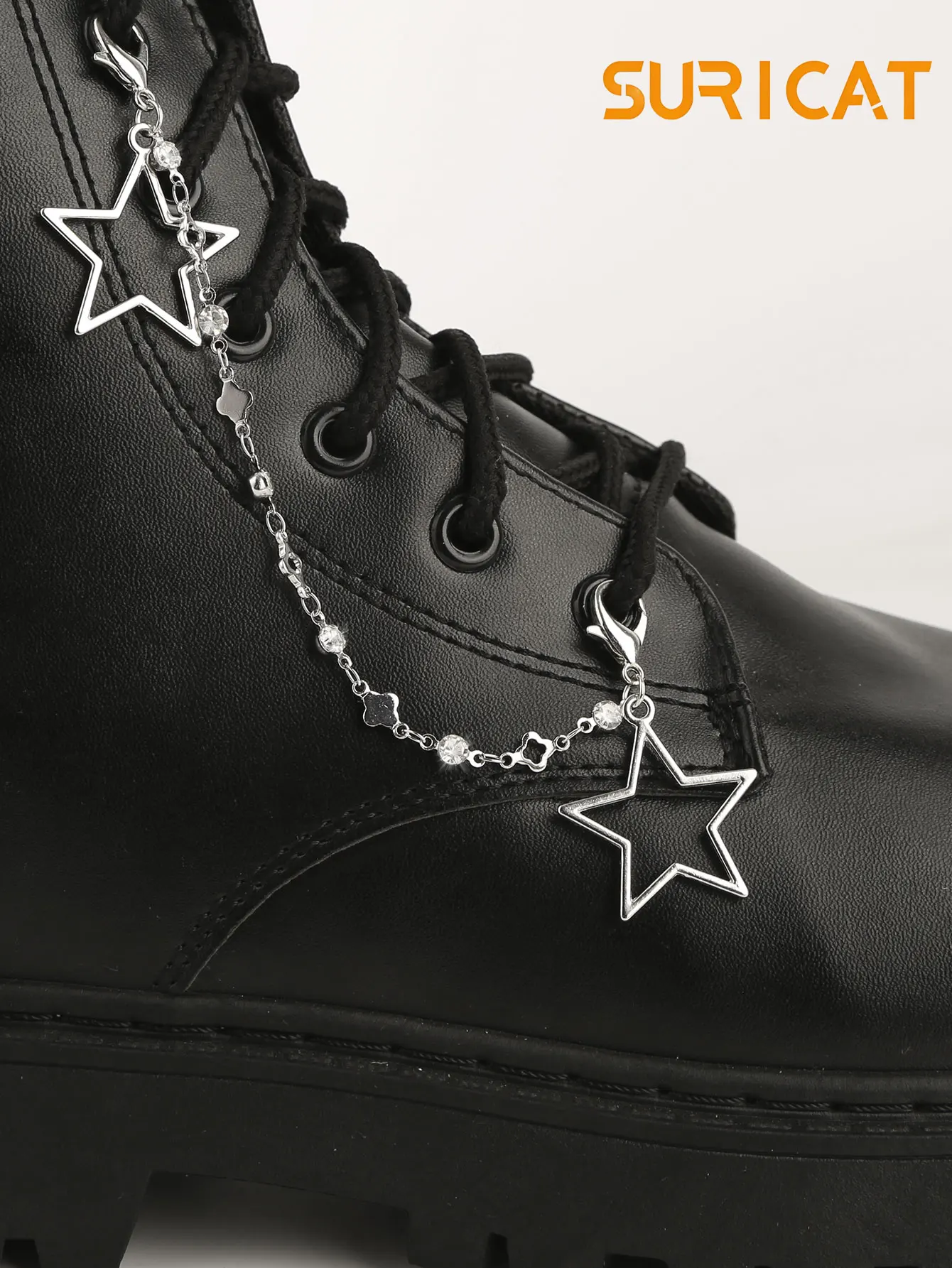 Lucky Four-Leaf Clover with Diamond-Studded Hollow Chain Design Shoe Decoration, Personalized Versatile Star Charm, Y2K Boot Shoe Accessory, Detachable Shoelace Chain, Winter Shoes, Snow Boots, Casual Shoes, DIY Shoe Decoration, Multifunctional Fashion Item, Elegant Women's Shoe Accessory, Party Gift