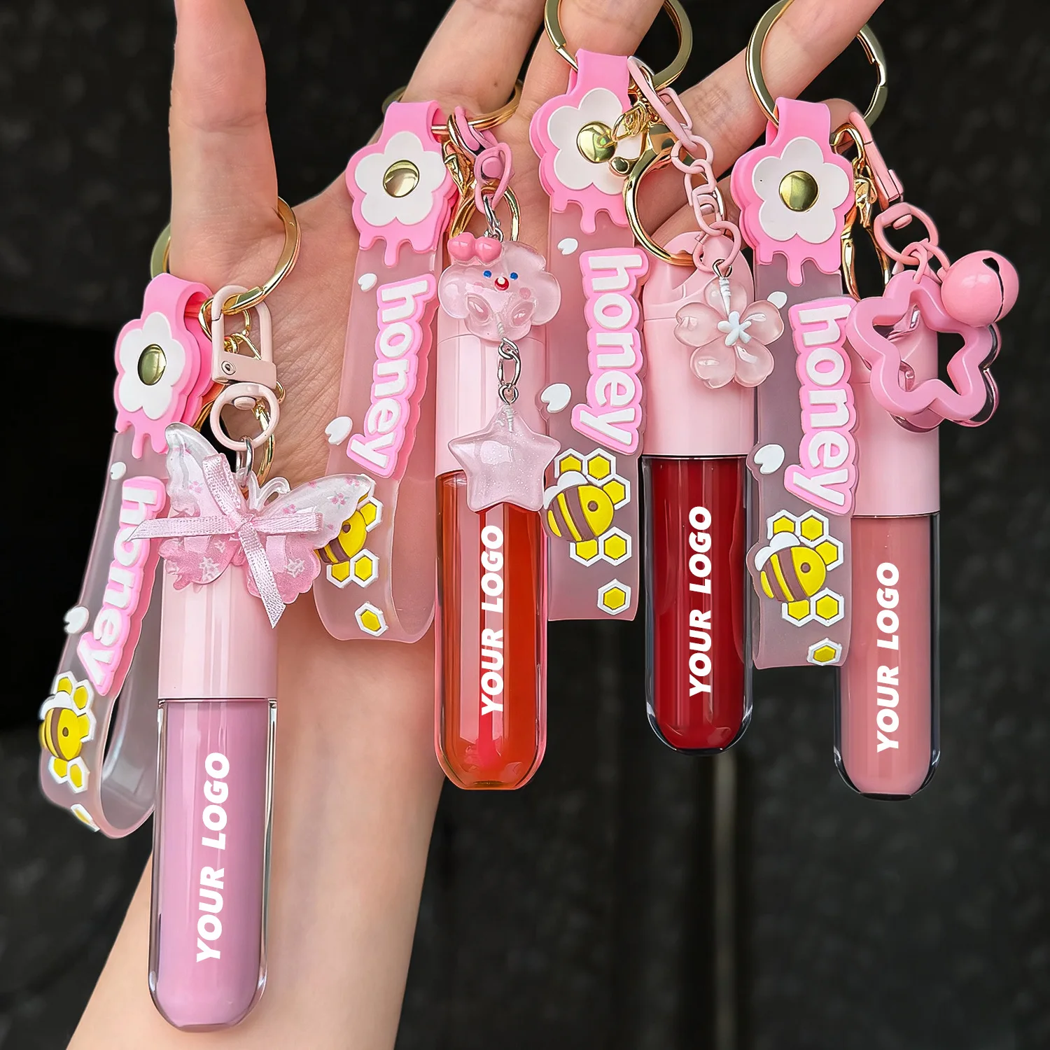 Moisturizing Lip Gloss with Keychain Charms Lipstick Glossy Shimmer Glitter Finish for Lip Makeup Custom Logo Pendant Lipgloss