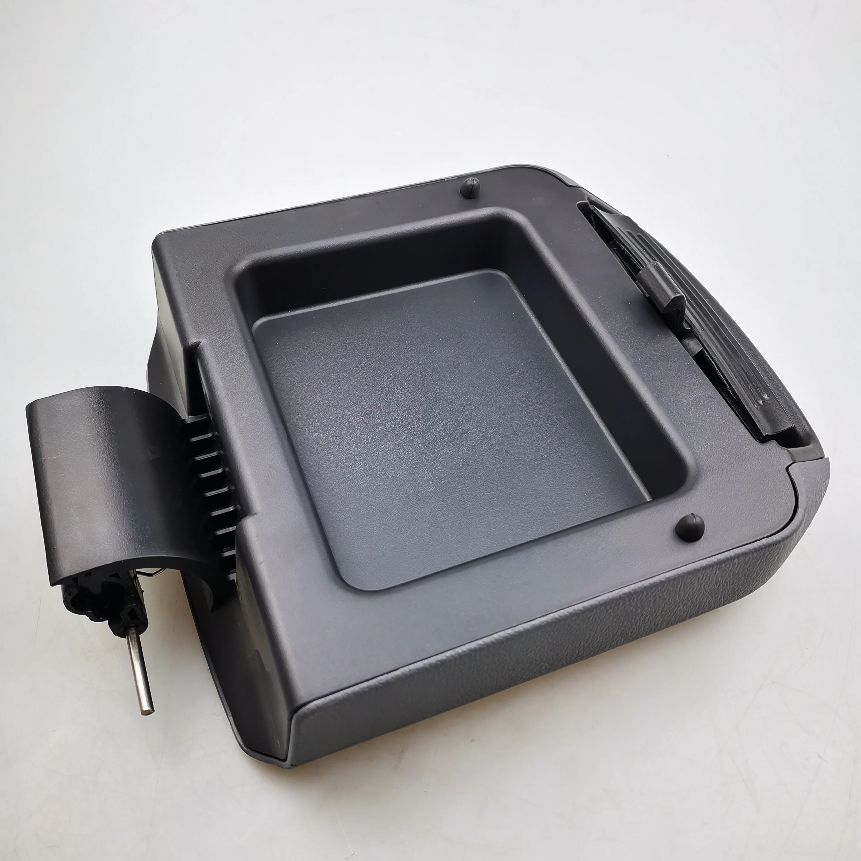 SAIC MAXUS T60 مسند ذراع لوحة العدادات الأصلية C00087588-A051