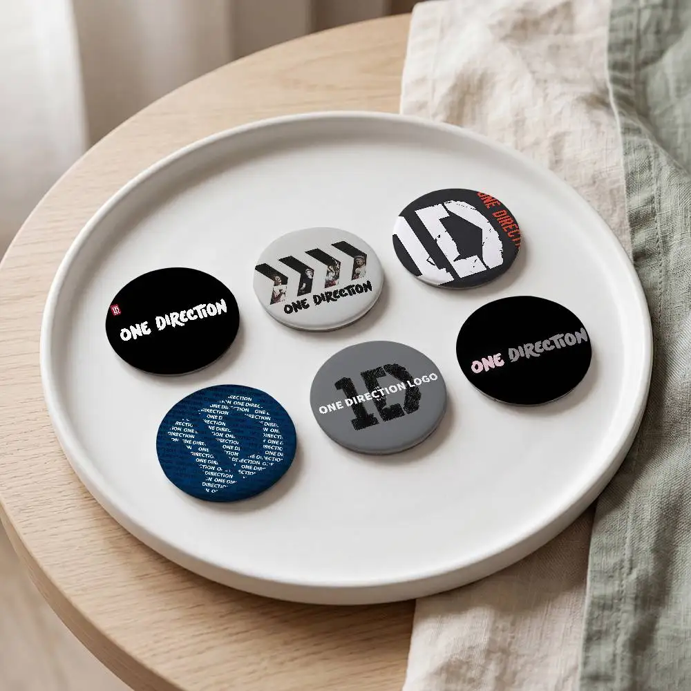 Insignias de dibujos animados de la banda O-One D-Direction, redondas de 25, 32, 44, 58, 75 mm, pin de cosplay, decoración para bolsos, regalos para fans, amigos, broche, recuerdo