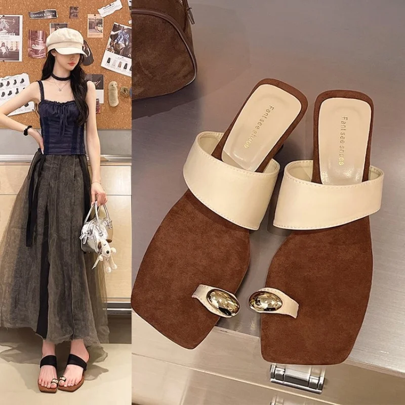 

Design Sense Niche Wedge Toe Slippers, Beautiful Silver Sandals for Women in Summer