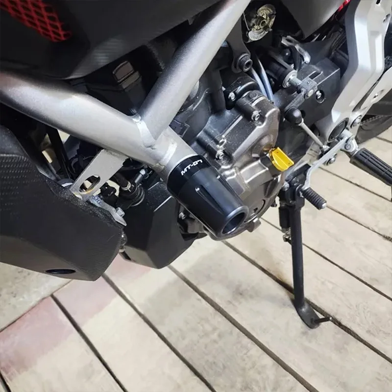 ヤマハ MT-07 FZ-07 クラッシュ保護スライダーバー-落下防止ボディ保護パッドオートバイ修正モトアクセサリー