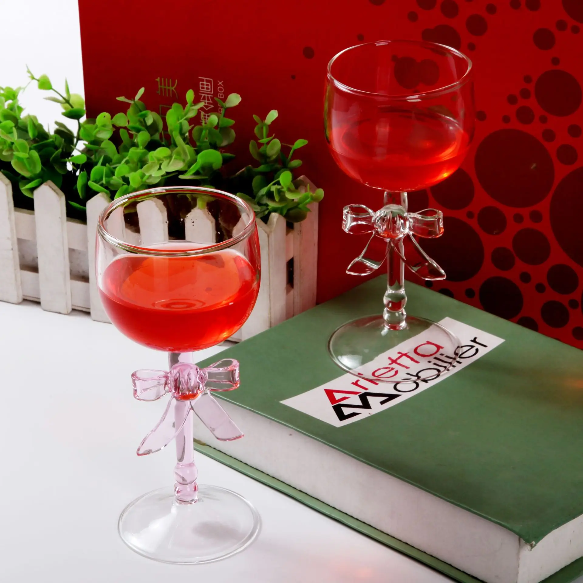 1 Piece 7oz 220ml Ceative Champagne Glass ins style Champagne Coupe Glass Goblet With Bow Stem Red Wine Glass Cup