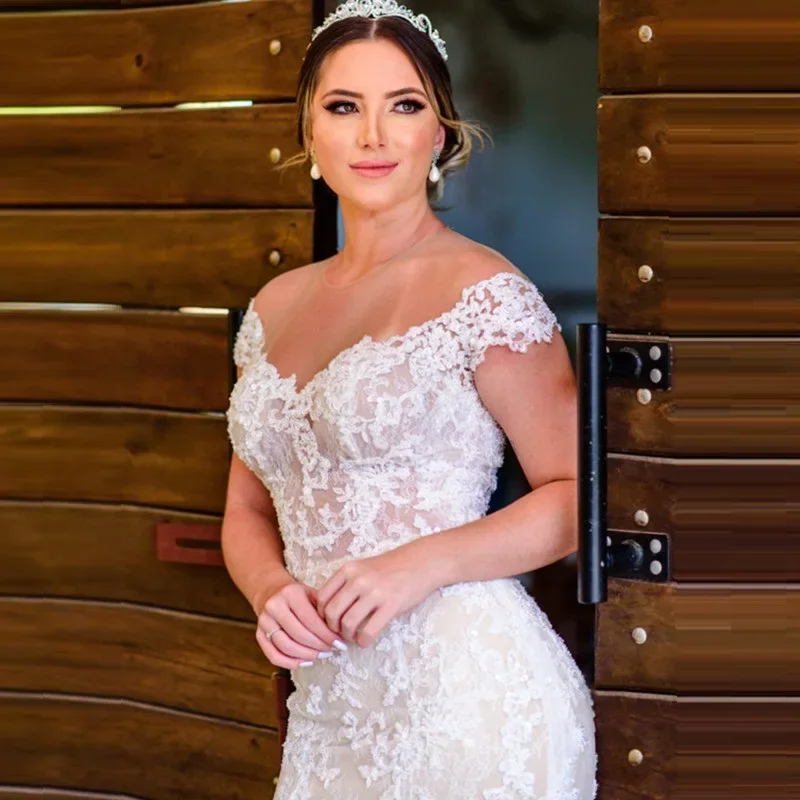 Vestido De Novia De sirena con apliques De encaje y hombros descubiertos personalizado, cola De barrido, botones De ilusión, Vestidos De Novia para playa