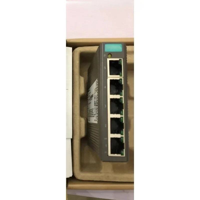 EDS-205 5 ports, plastic shell, single power supply, brand new and original.