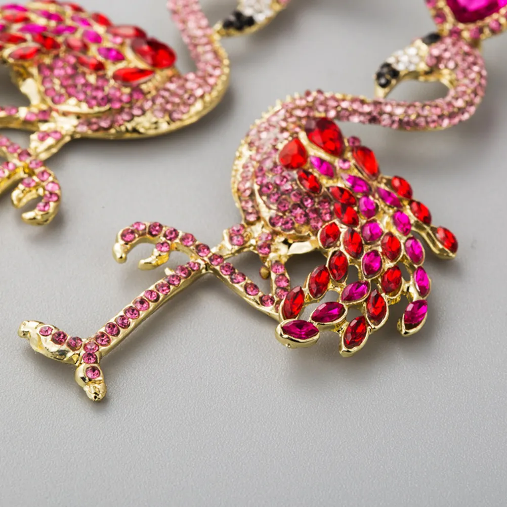 1 par de pendientes con diseño de flamenco y efecto brillante, de color rojo, creativos, elegantes, para uso diario o en fiestas, accesorios para las orejas, para mujeres.