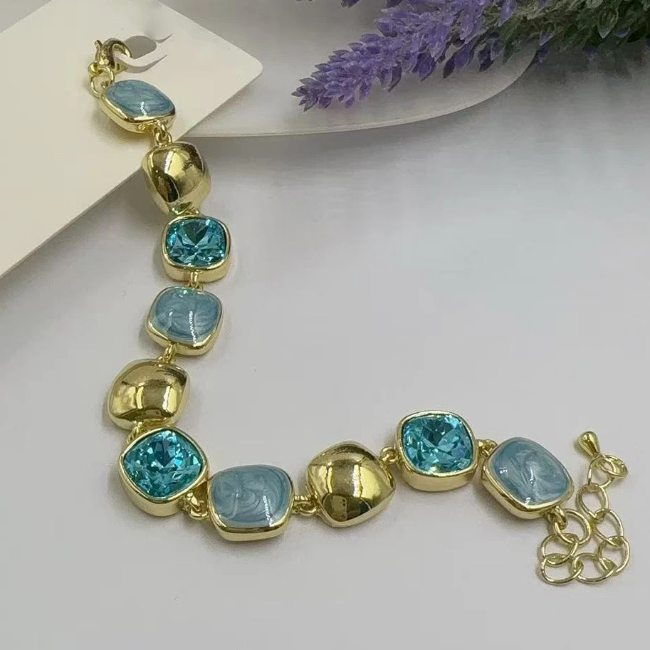 

Красочные браслеты из смешанного камня для женщин, эффектные ювелирные изделия с золотой каймой - модные регулируемые повседневные вечерние модные аксессуары