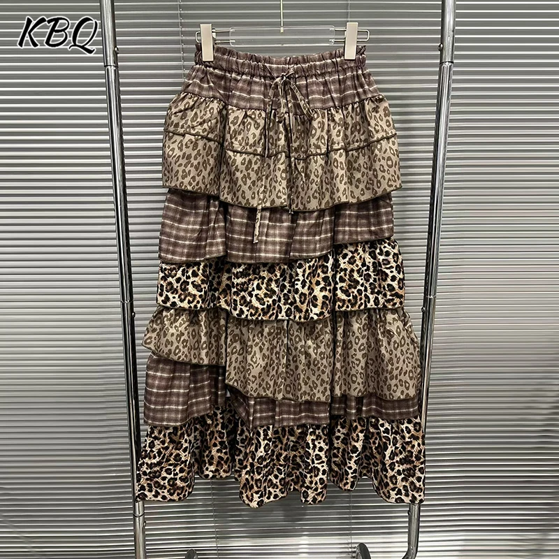 

KBQ Hit Color Spliced Folds Tiered Skirt for Women High Waist Spliced Lace Minimalist Chic Loose Skirt Female Winter Fashion New