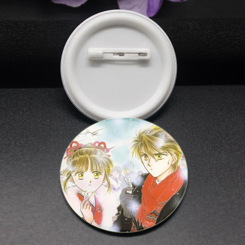 58 مللي متر أنيمي Fushigi Yuugi دبابيس دبابيس مجوهرات الأزياء اكسسوارات الكرتون تأثيري شارة للملابس ظهره الديكور الهدايا