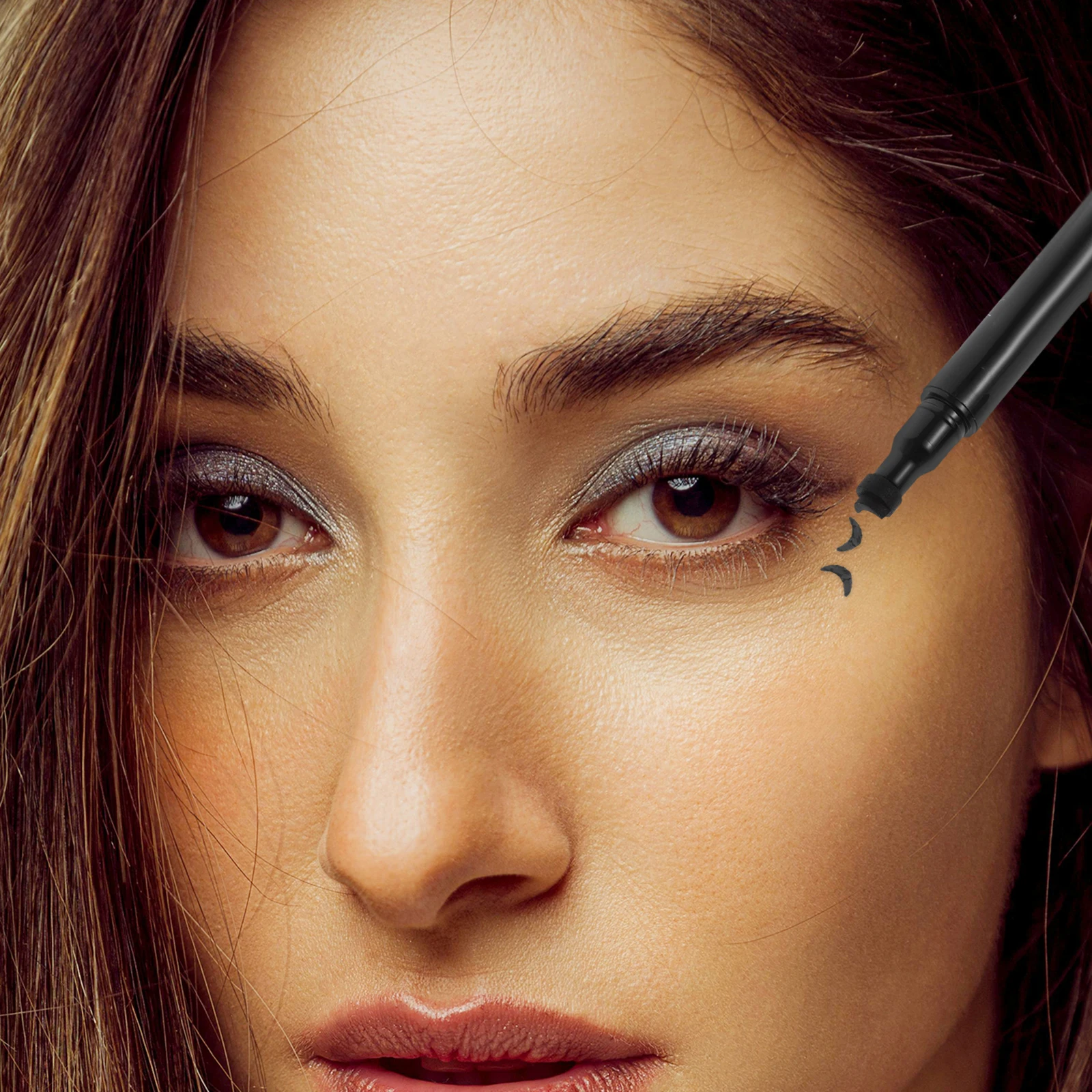 Wodoodporny eyeliner w płynie z podwójnym aplikatorem do makijażu oczu typu \"kocie oko\", narzędzie do makijażu, wzorzysty stempel, długotrwała formuła.