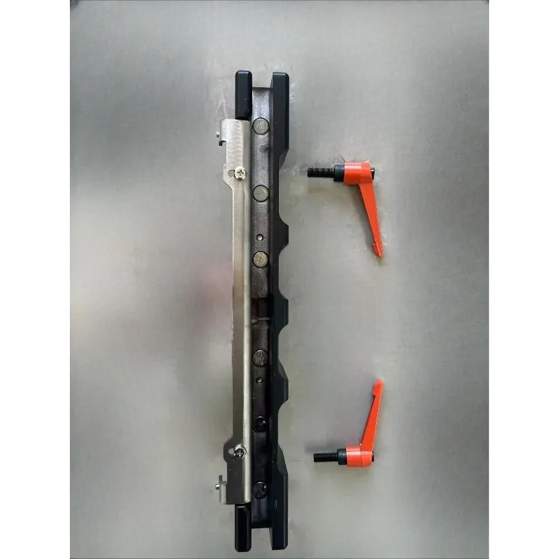 Elevator equipped with maintenance tools and counterweight parts