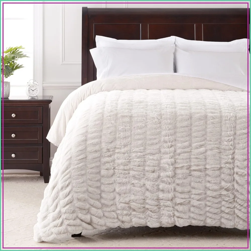 Chanasya Ruched Faux Fur Throw Blanket Reversible Mink 92x85 Queen Cloud