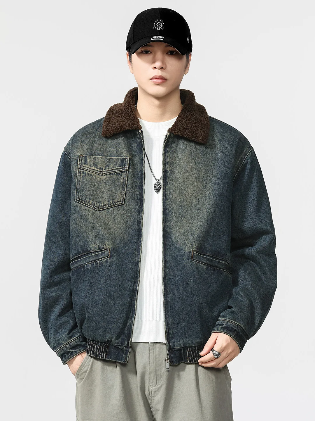 

American Retro Lamb Velvet Men's Denim Jaet Thiened Fce Warm Workwear Cotton Jaet Long Sve Zipper Closure Coat