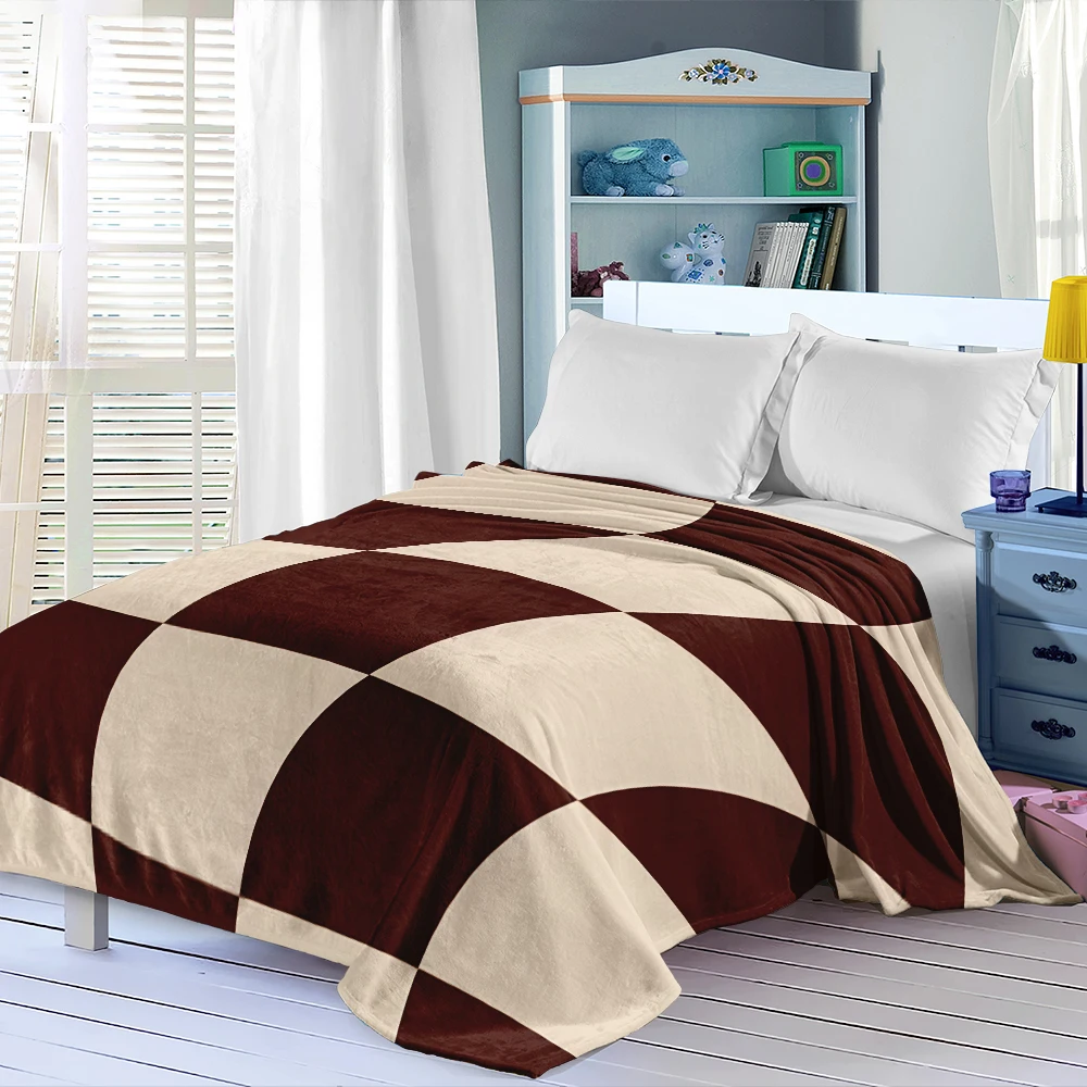 Brown Cream Warped Checker Lightweight Flannel Blanket Breathable Cozy Throw Blanket for Spring Summer Sofa Bed Air Conditioning