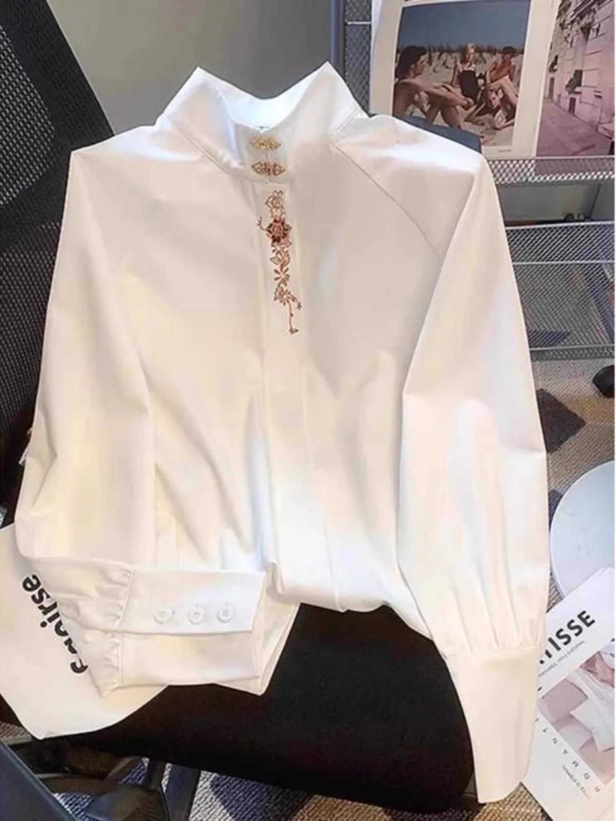 

Extra Large 300 Pounds Long Sleeve Embroidered Stand Collar Shirt Women's Spring Autumn New Chinese Style National Spirit Age...