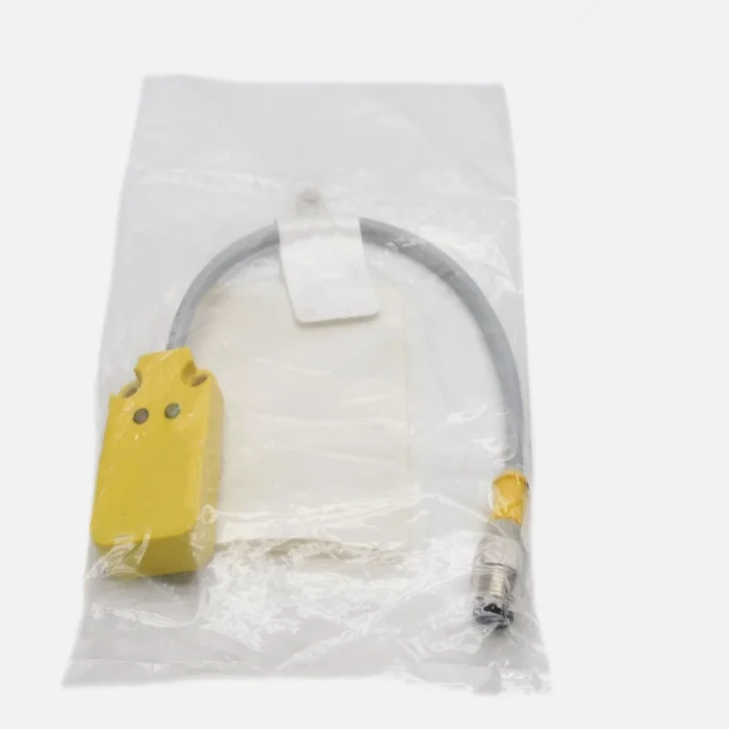 

Brand new genuine proximity switch BI10-P30SK-AP6X Bi10-EM30-AP6/S907 BI10-G28-Y1 BI10-M30-AZ3X/S90 5M BI10-Q14-ADZ32X2