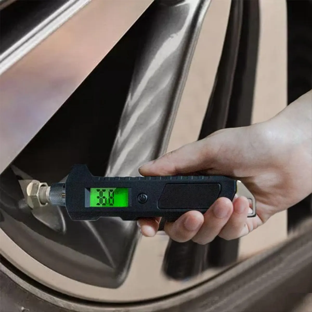 High-quality measuring tools Car Tire Air Pressure Guage Digital 230 PSI for Truck Car in Stock