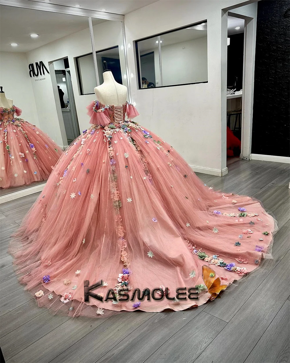 Kasmolee Pastrol Ball Gown Quinceanera Dresses 15 Ans Tulle 3D flowers Corset Lace Appliques Floor Length Vestidos De Customized