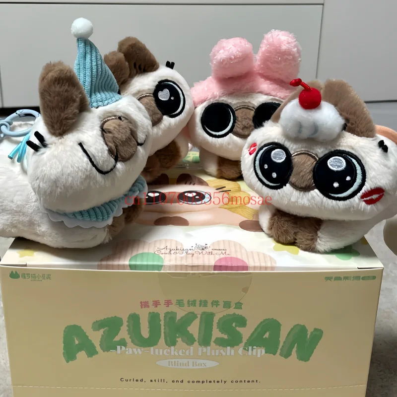 Hot Azukisan Daily Life Paw Tucked Plush Clip Blind Box Toy Keychain Cute Pendant Mystery Box Anime Figure Collectable Doll Gift