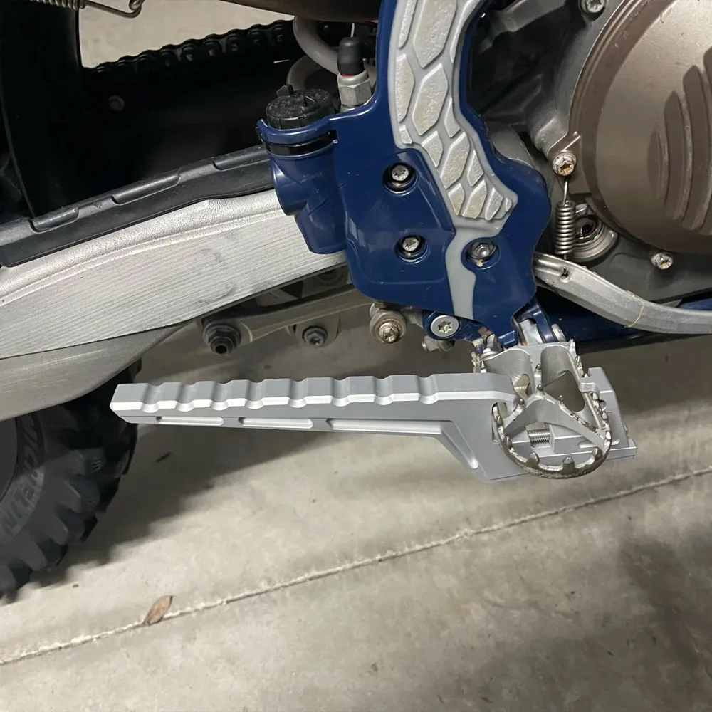 

Passenger Foot Peg Extensions For Honda CRF 450R 450RWE 450RX CRF450X 2019-2026 Footpegs Extended Dirt Bike Off-Road Accessories