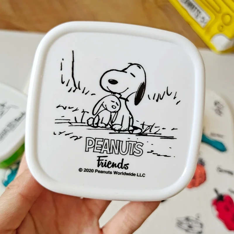 Snoopy Lunch Box Children Portable Bento Box Snack and Fruit Rice Ball Storage Box Kids School Office Supplies Food Container