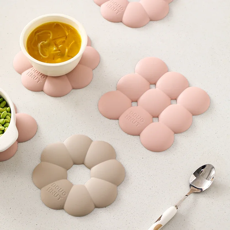

Thickened Silicone Heat Insulation Pad Dish Mat Placemat Anti-scald Table Mat High-temperature Resistant Non-slip Coaster