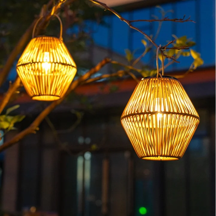 Solar Lantern Garden Light, Handmade Rattan Wicker Portable Hanging Lamp Outdoor Waterproof Warm White for Christmas Patio
