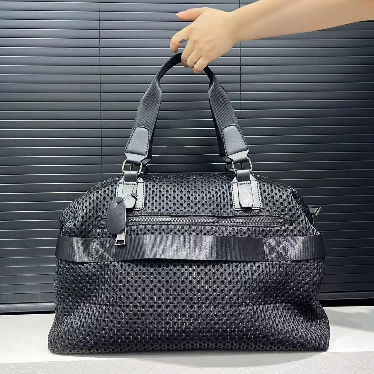 Hot Selling New Travel Bag Simple Casual Women Handbag Large Capacity Nylon Fabric Mesh Single Shoulder Crossbody Bag