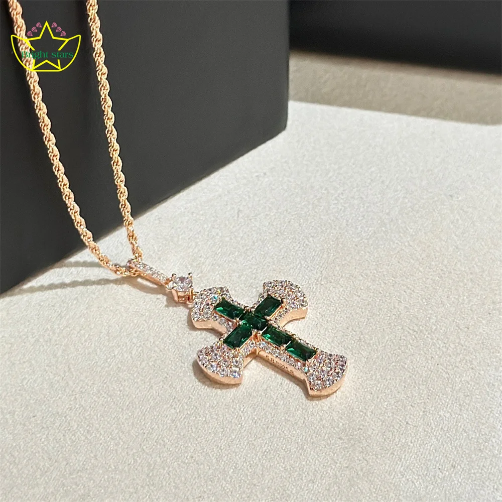 Bright Stars Fashion High Sense S925 sterling silver emerald cross necklace single diamond cross twist chain