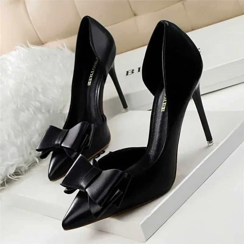 2025 Fashion Delicate Sweet Bowknot High Heel Shoes Side Hollow Pointed Women Pumps Pointed Toe 10.5CM thin Dress Shoes