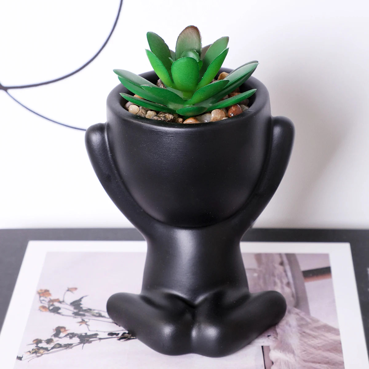 XIYA FLOWER Artificial Aloe Potted Plant Black Miniature Character Pot Fake Potted Plant Wholesale PE Material Home Decoration