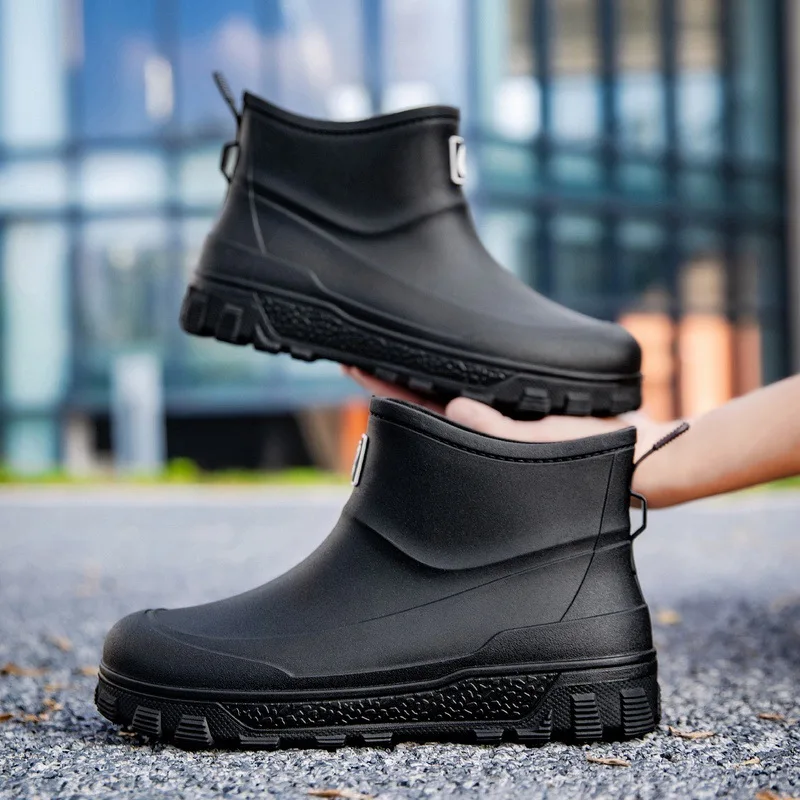 New Fashionable Men's Rain Boots for Daily Wear Anti slip Wear-resistant Warm Outdoor Delivery Rider Fishing Work Rain Shoes