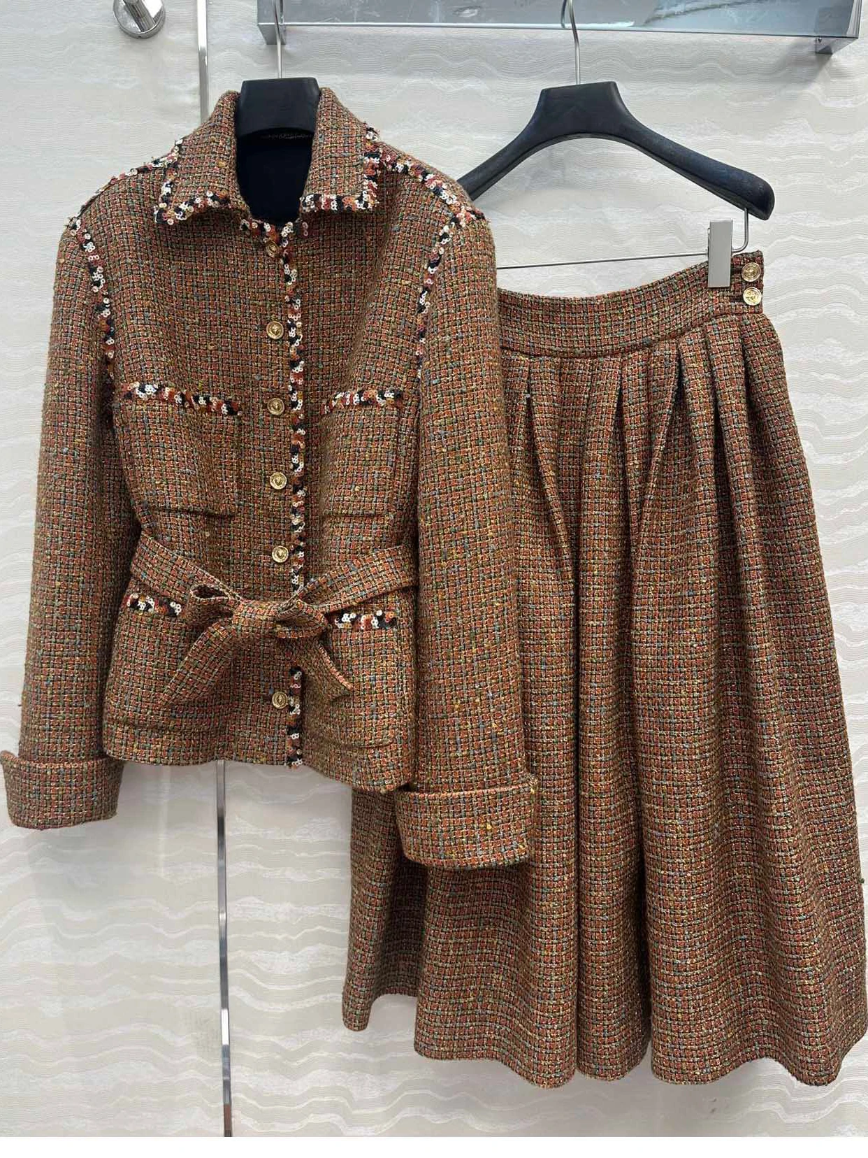 

Embroidered Bouclé Jacket Pleated Skirt Belted Waist Autumn Fashion Set Small Fragrance Style Button up Short Coat